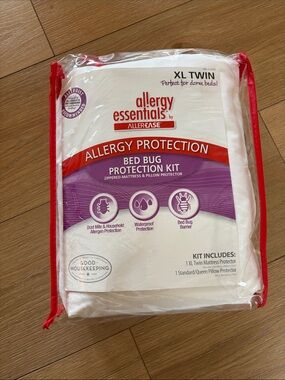 Twin XL Mattress Protector